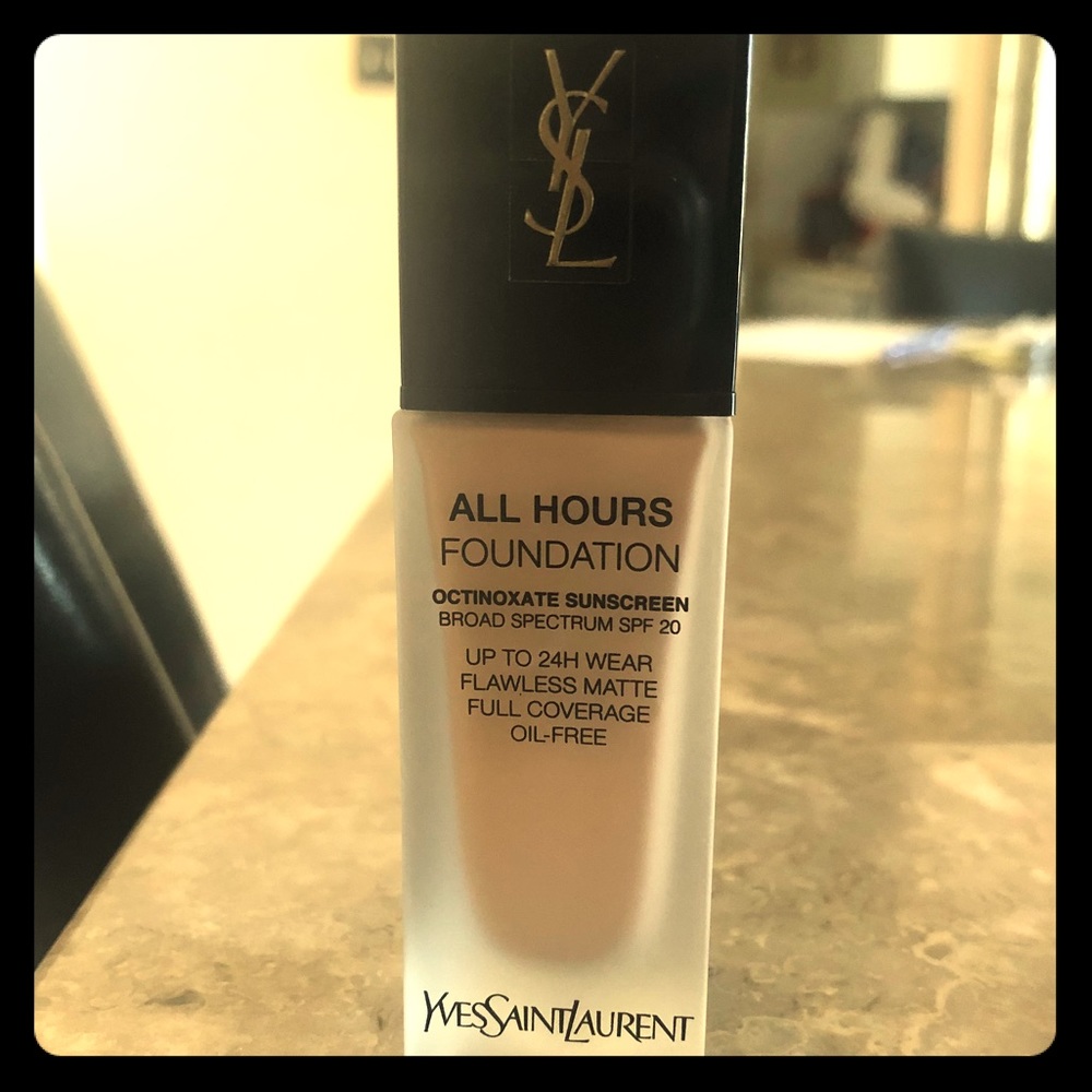 Yves Saint Laurent All Hours Foundation- B50 HONEY